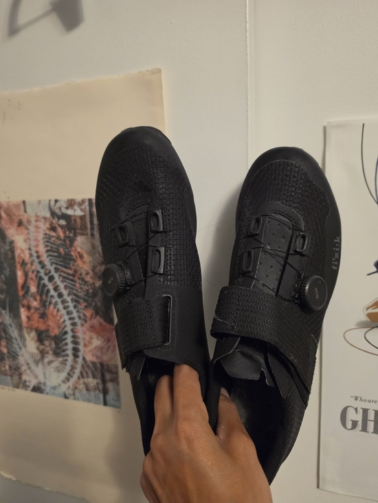 Men\'s Black Cycling Shoes with Dual BOA Dials